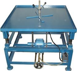 &ldquo;TIC&rdquo; VIBRATING TABLE